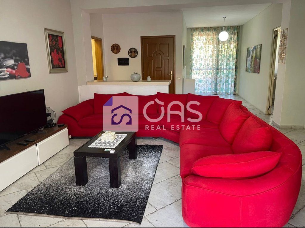 Jepet apartament me qera 2+1+parkim ne Pazari i Ri