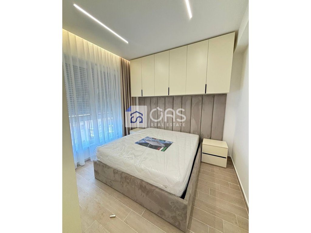 Jepet apartament me qera 1+1 Myslym Shyri