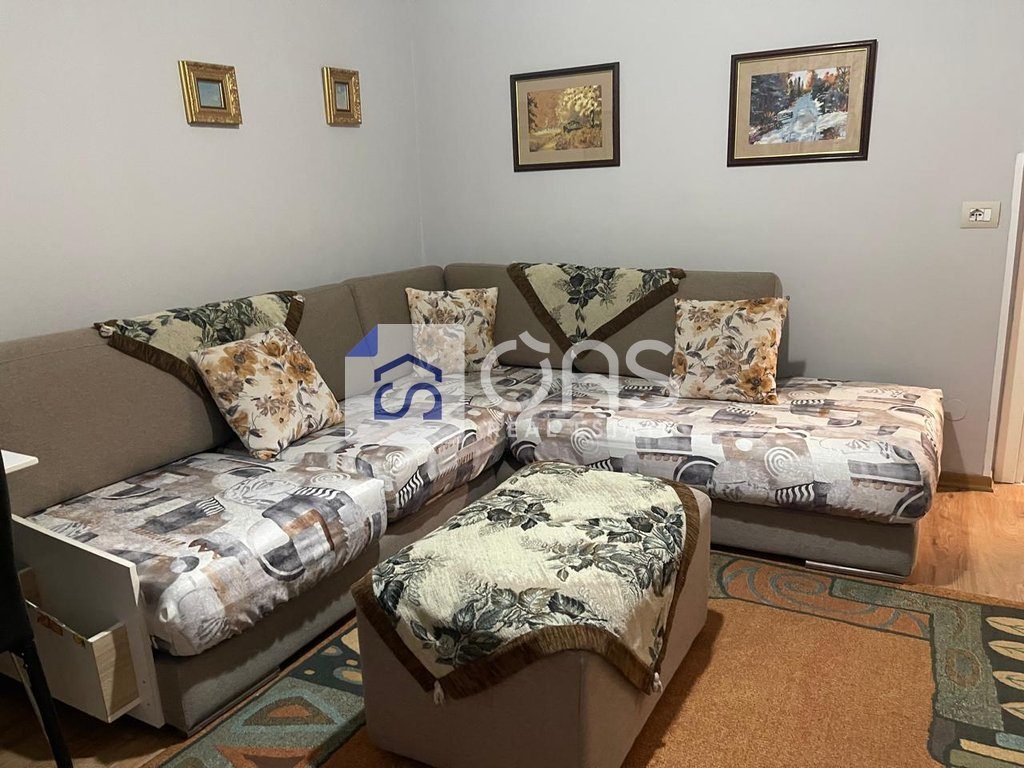 Jepet me qira apartamenti 2+1  LIQENI ARTIFICIAL