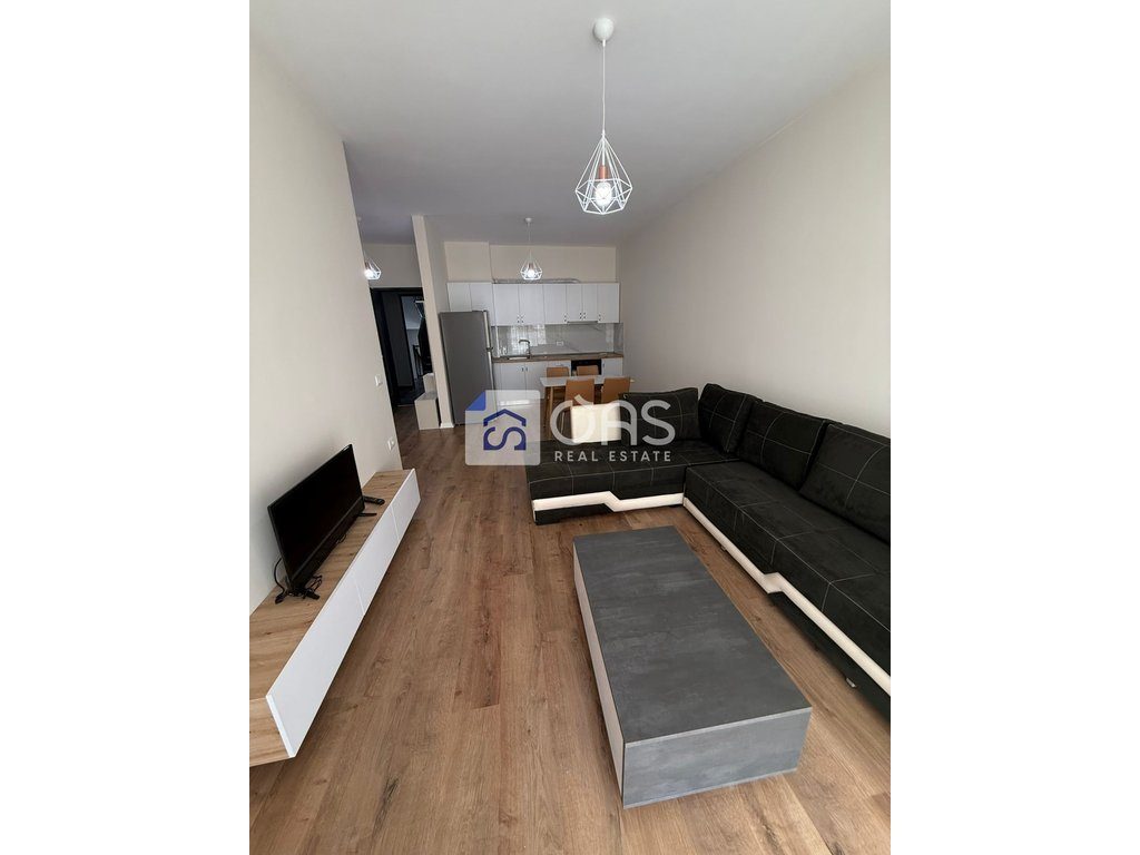 Jepet me qira apartamenti 1+1  rruga 5 Maj