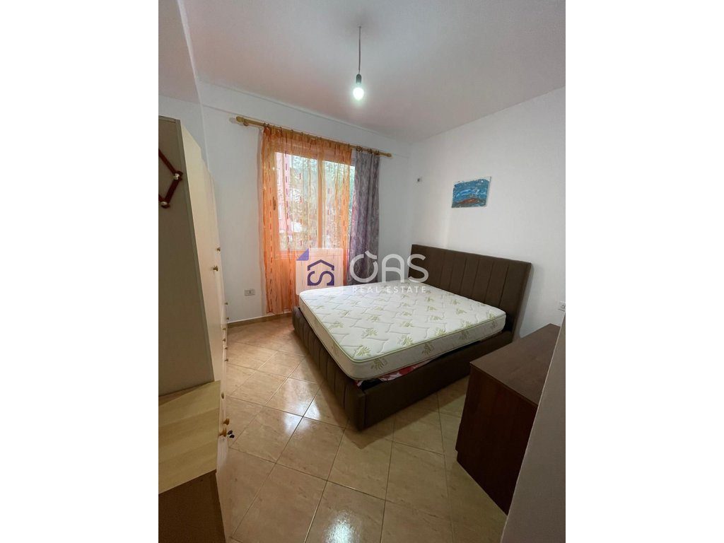 Jepet apartament me qera 1+1 Yzbreisht