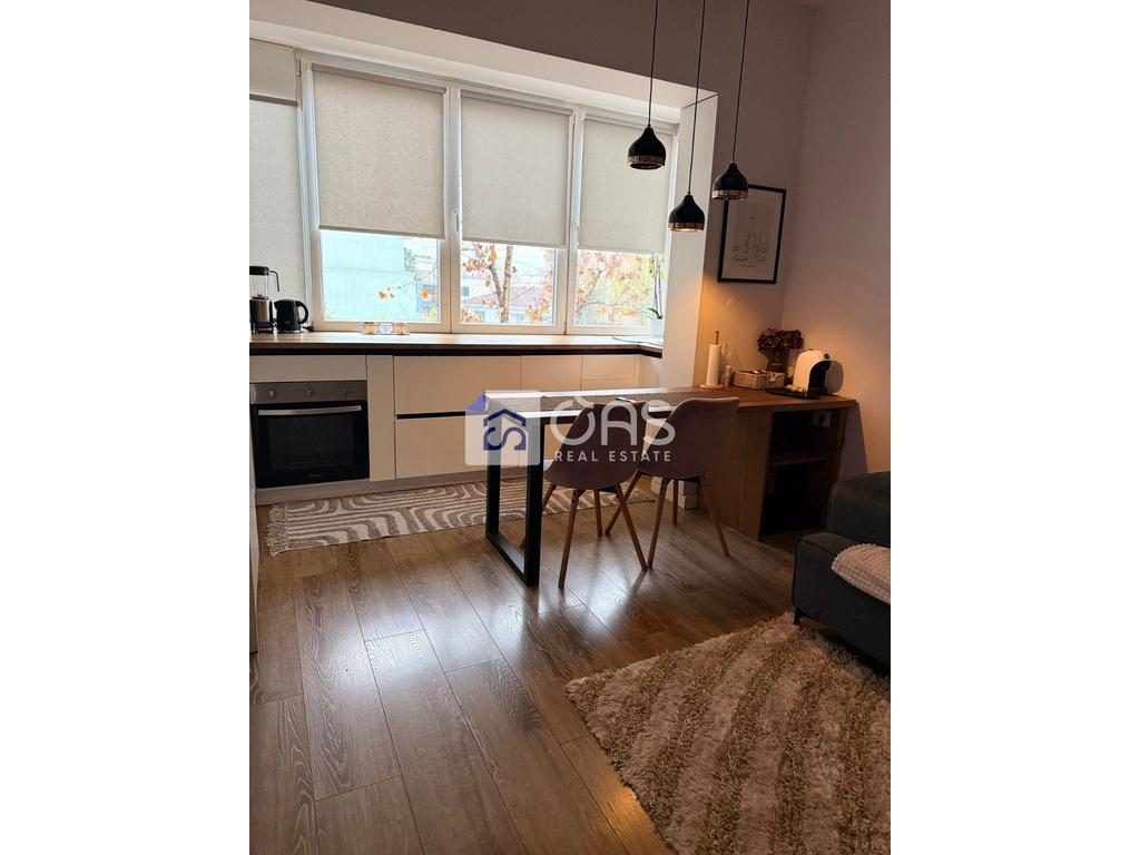 Jepet apartament me qera 1+1 ne Qender