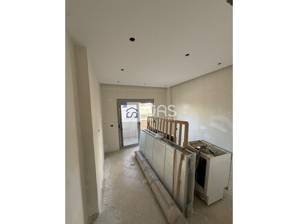 Shitet apartament 2+1+2 ne Fresk