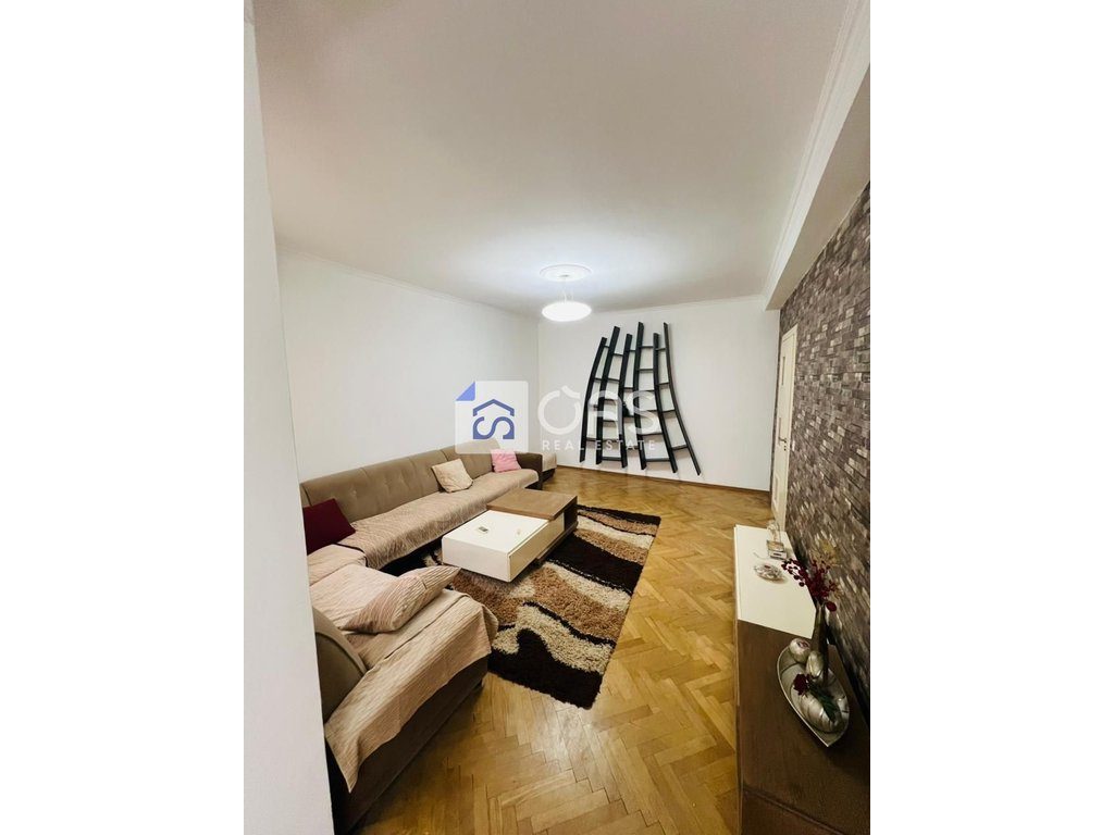 Jepet apartament me qera 3+1 Don Bosko