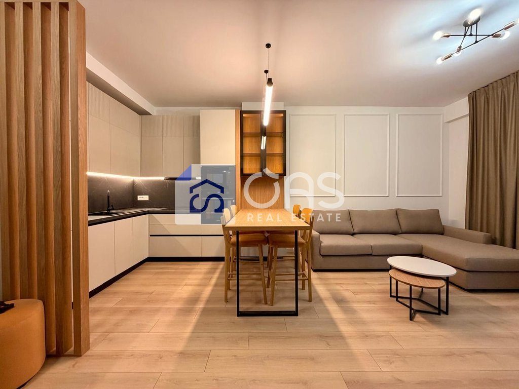 Jepet apartament me qera 1+1 Komuna e Parisit