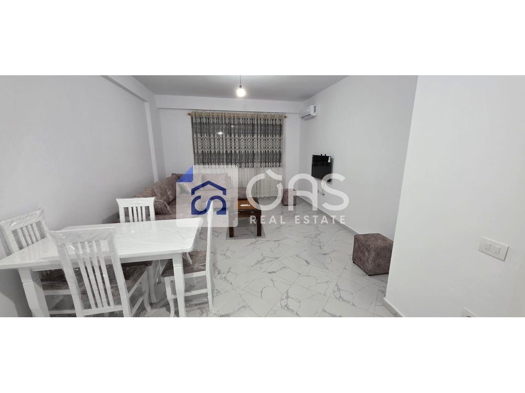 Jepet apartament me qera 1+1 ne Astir