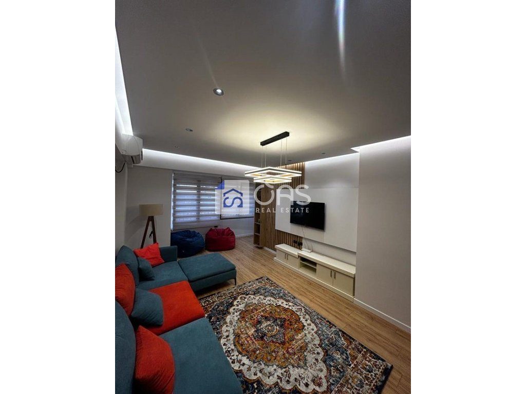 Jepet apartament me qera 2+1+2 ne Myslym Shyr
