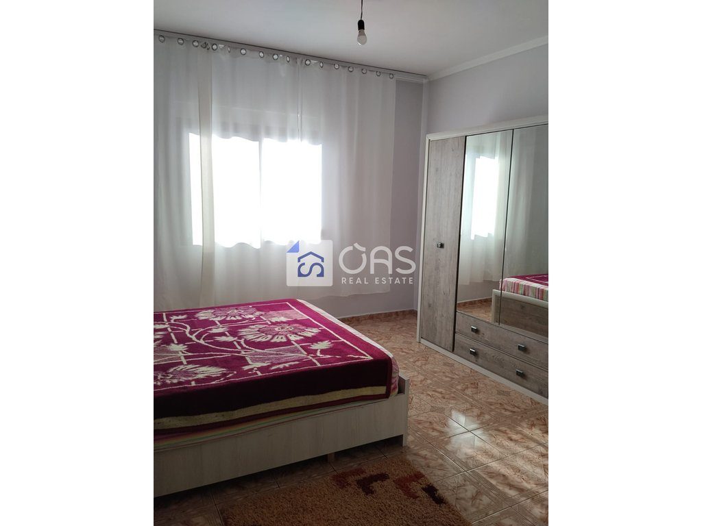 Jepet me qera apartament 2+1 Ali Demi