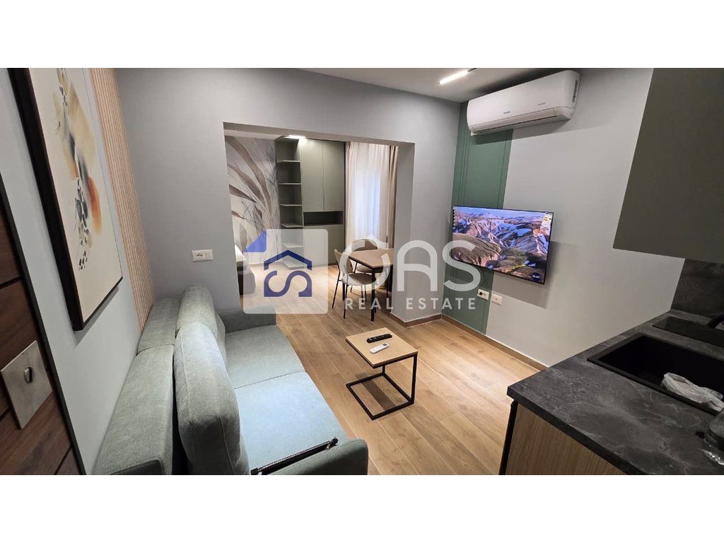 Shiten 3 garsionere + lavanderi tek Mine Peza perballe Golden Tower