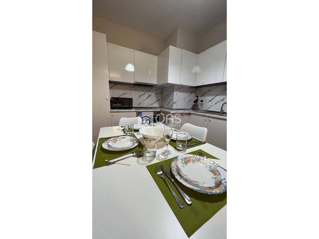 Jepet me qera apartament 2+1 ne Bllok