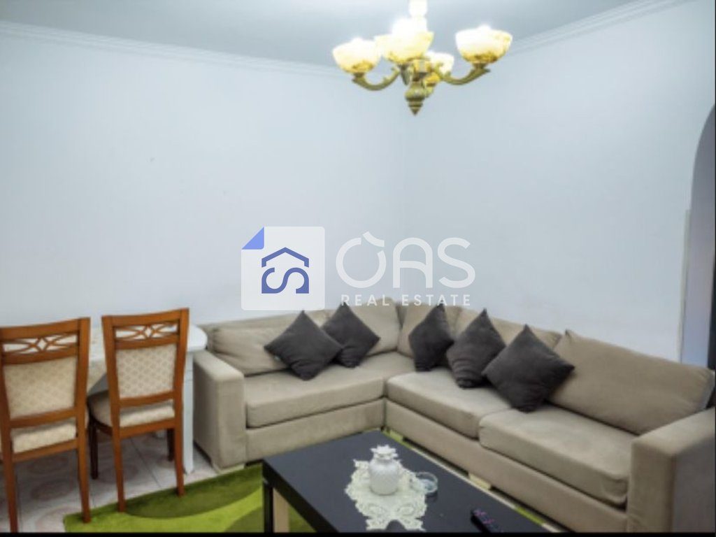 Jepet apartament me qera 3+1 ne  Pazari i Ri