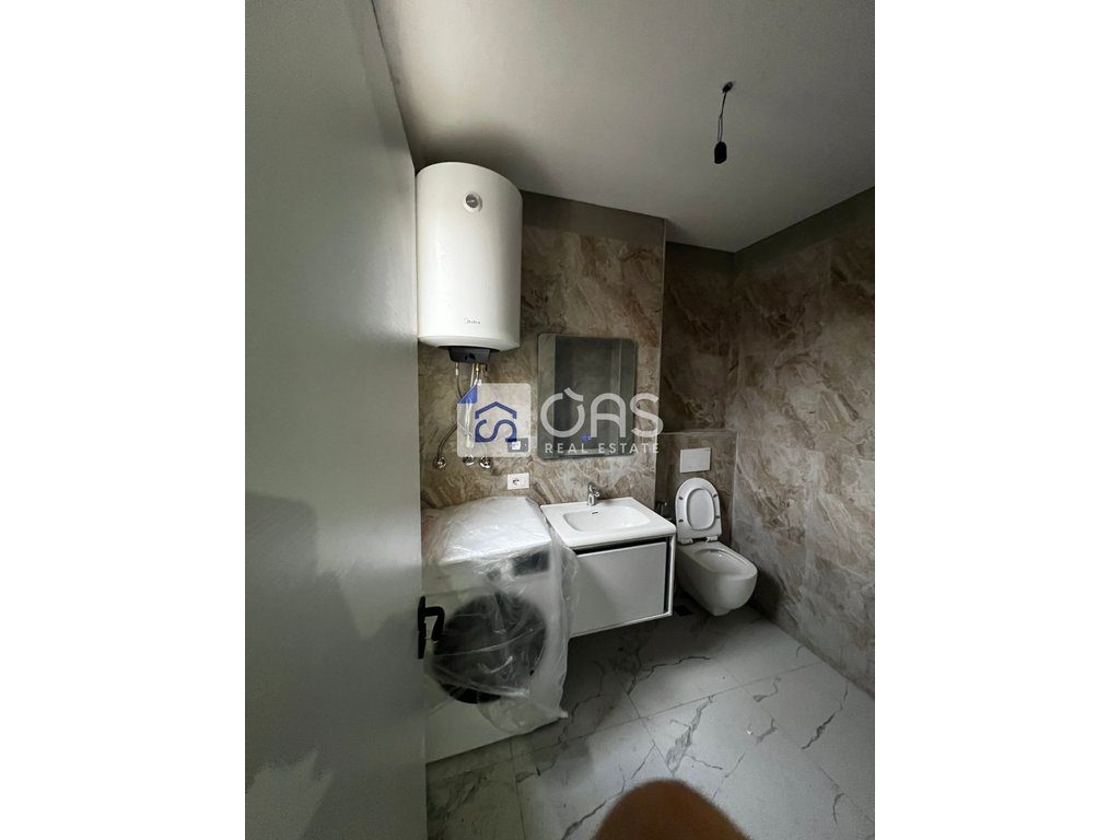 Apartament 2+1 Me Qira në Laprakë, Tiranë - 450€ | 90 m²
