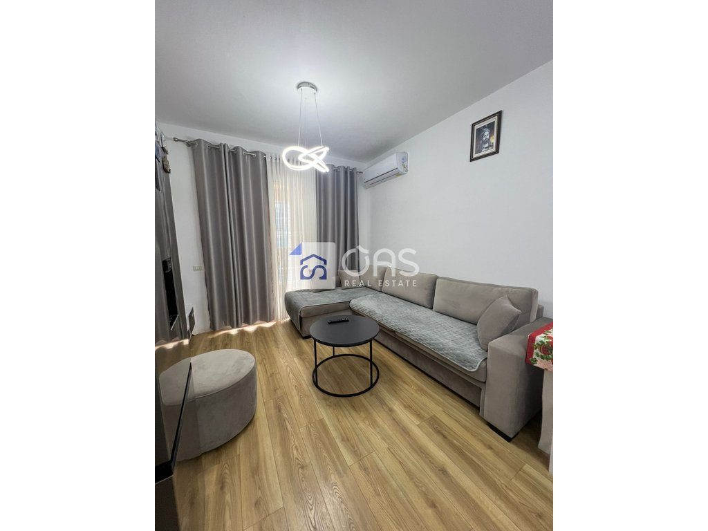 Jepet apartament 1+1 Tek Ish Fusha e Aviacionit