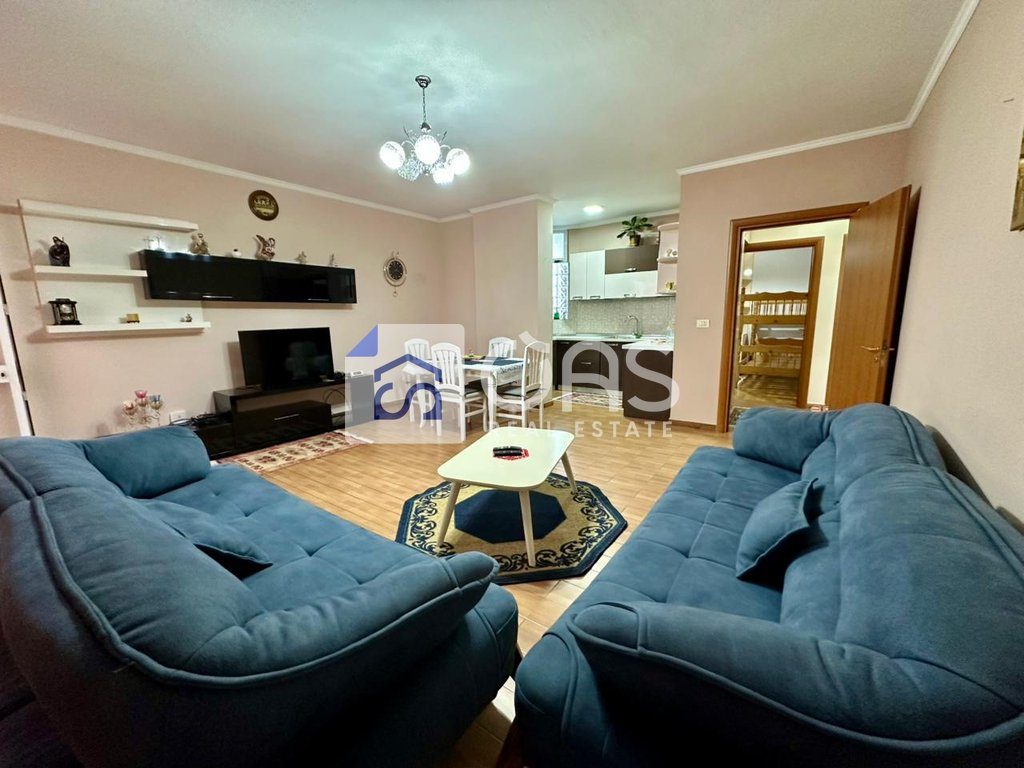 Jepet apartament 2+1 tek Rruga e Dibres