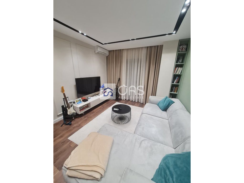 Jepet apartament me qera 1+1 ne Yzberisht