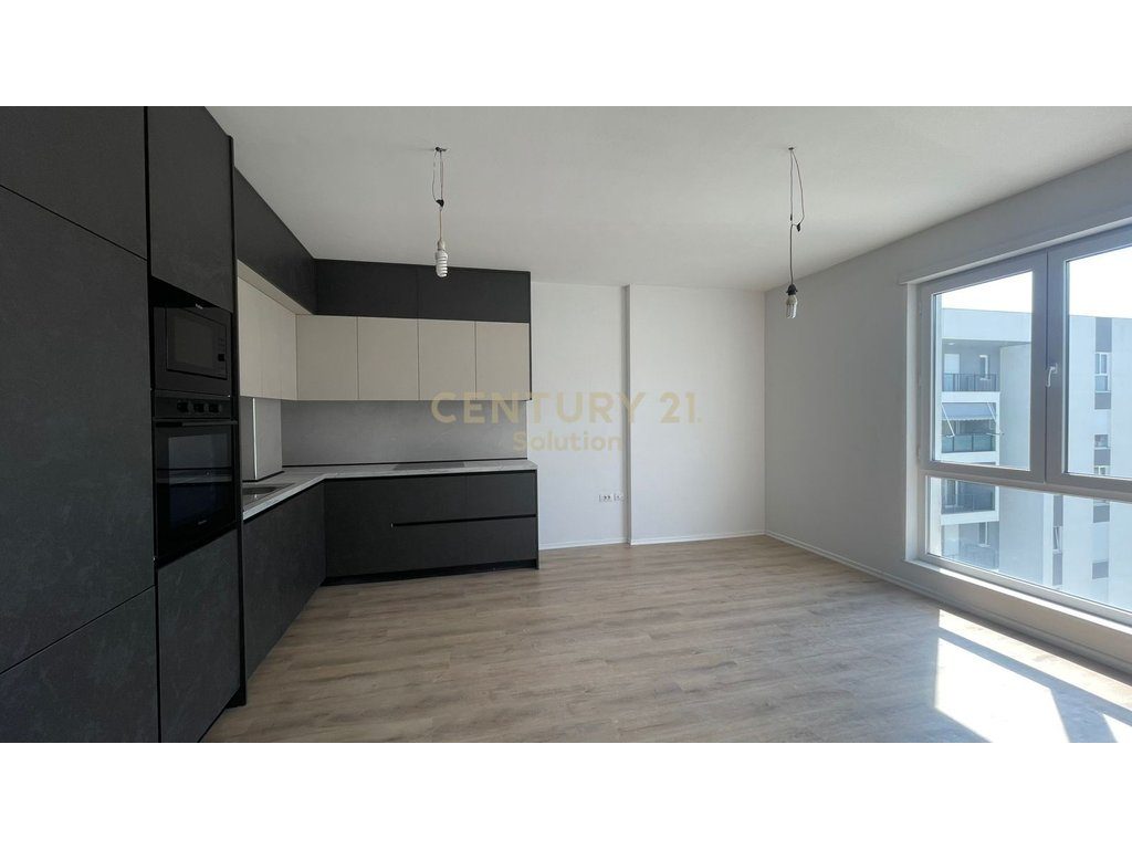APARTAMENT 2+1 PER QIRA TEK UNIVERS CITY !