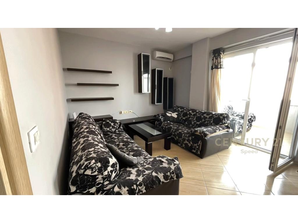Japim me Qira Apartament 1+1 me verande tek Jordan Misja