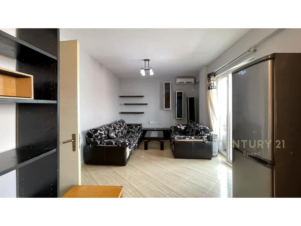 Japim me Qira Apartament 1+1 me verande tek Jordan Misja