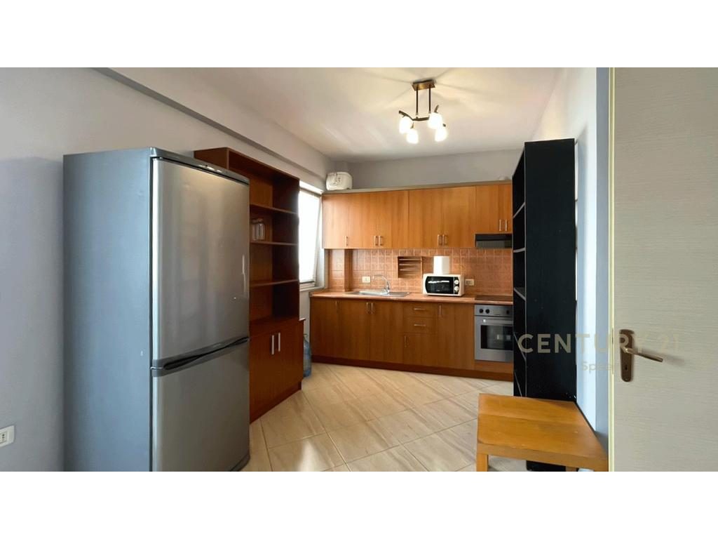 Japim me Qira Apartament 1+1 me verande tek Jordan Misja