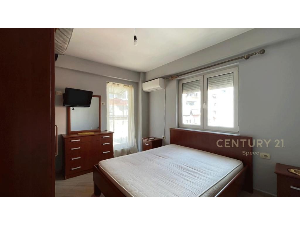 Japim me Qira Apartament 1+1 me verande tek Jordan Misja