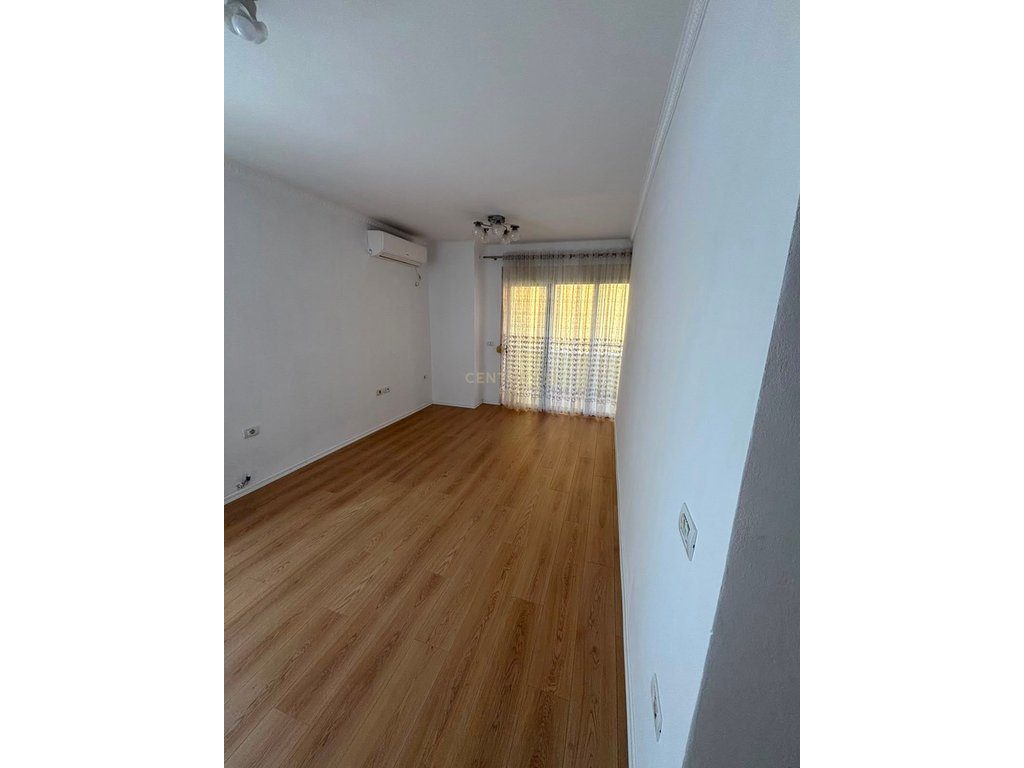 Apartament në Shitje në Zonën e Freskut