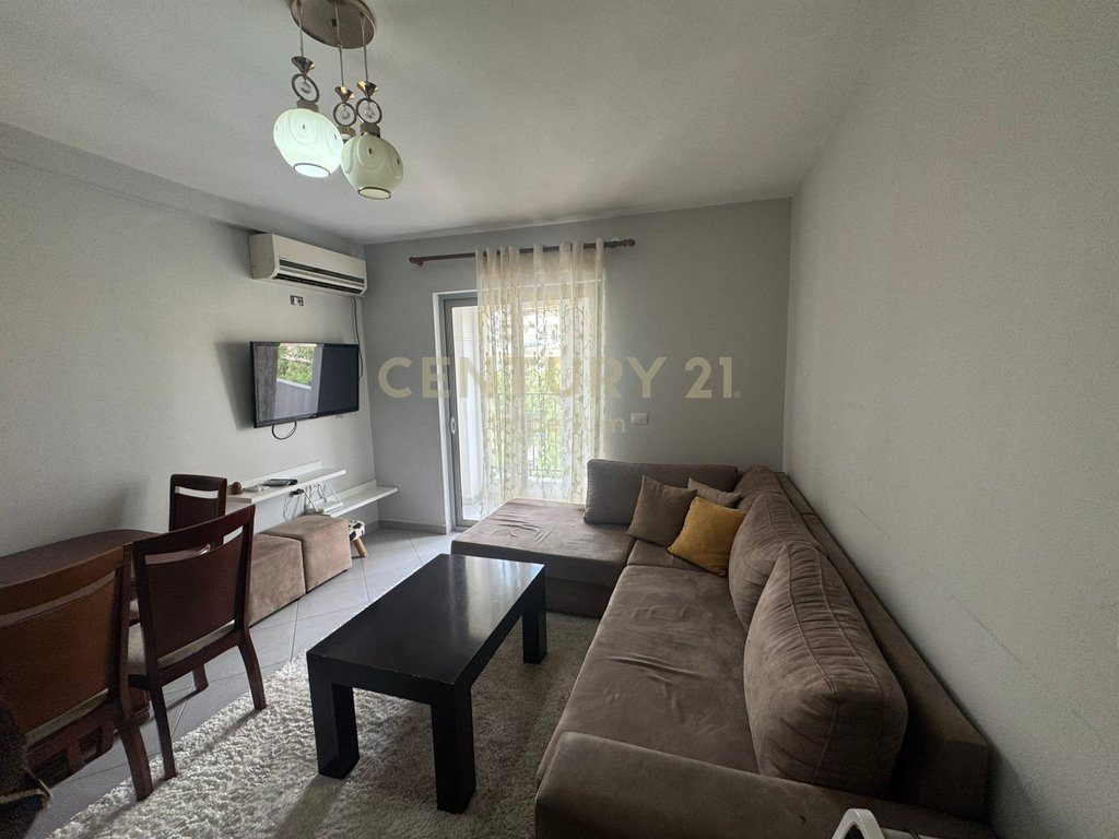 Apartament 1+1 per qira ne Don Bosko!