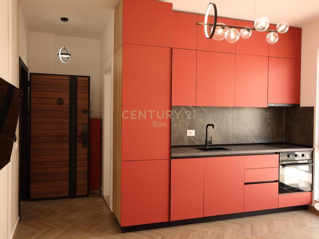 Apartament 1+1  për shitje në zonën e Malit të Robit !