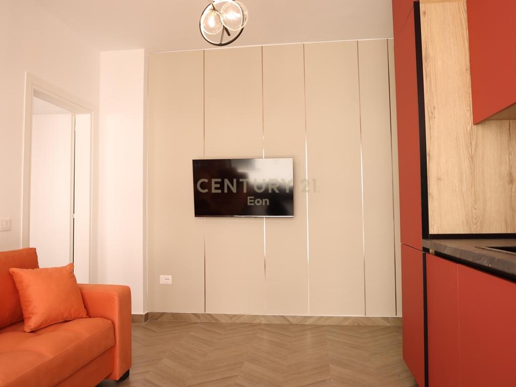 Apartament 1+1  për shitje në zonën e Malit të Robit !