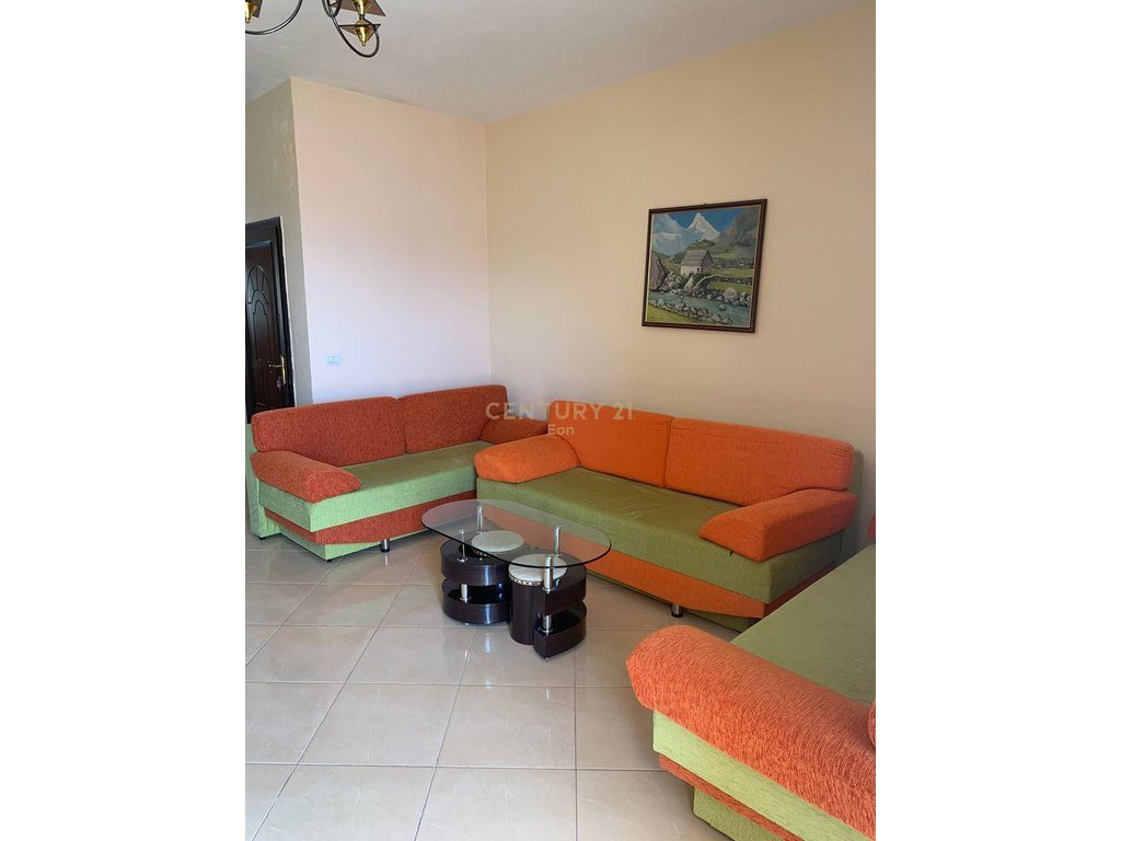 SHITET APARTAMENT ME PAMJE DETI 1+1 NE SARANDE !