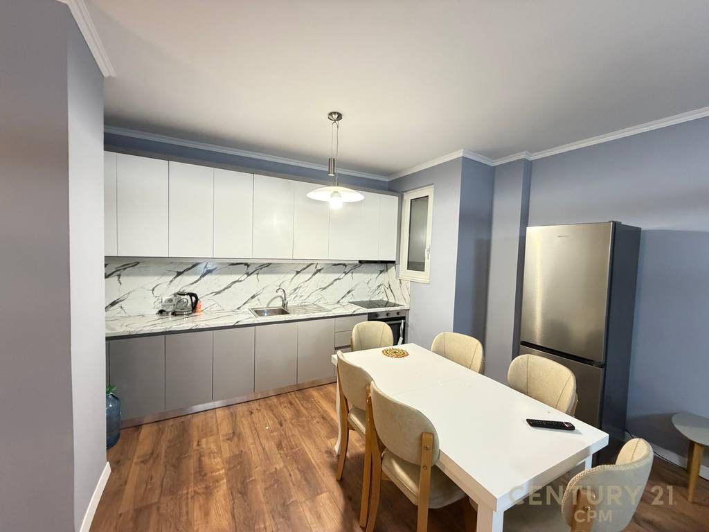 Apartament 2+1 per shitje tek Mali i Robit!