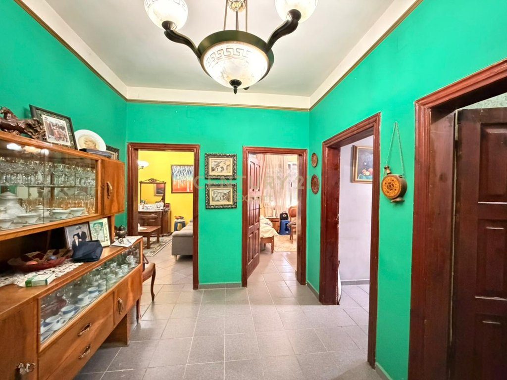 SHESIM APARTAMENT 1+1 PRANE SHKOLLES SE KUQE!!