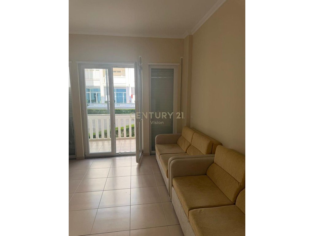 Apartament 3+1 me 2 Tualete për Shitje në Grand Europa Resort, Velipojë