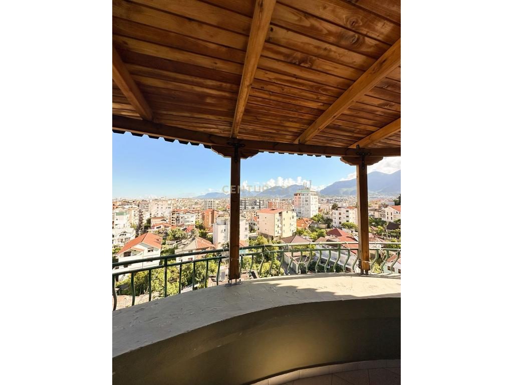 Kompleksi Grand, Tregu Elektrik - Shitet 1+1 59m2 + 10m2 Verande