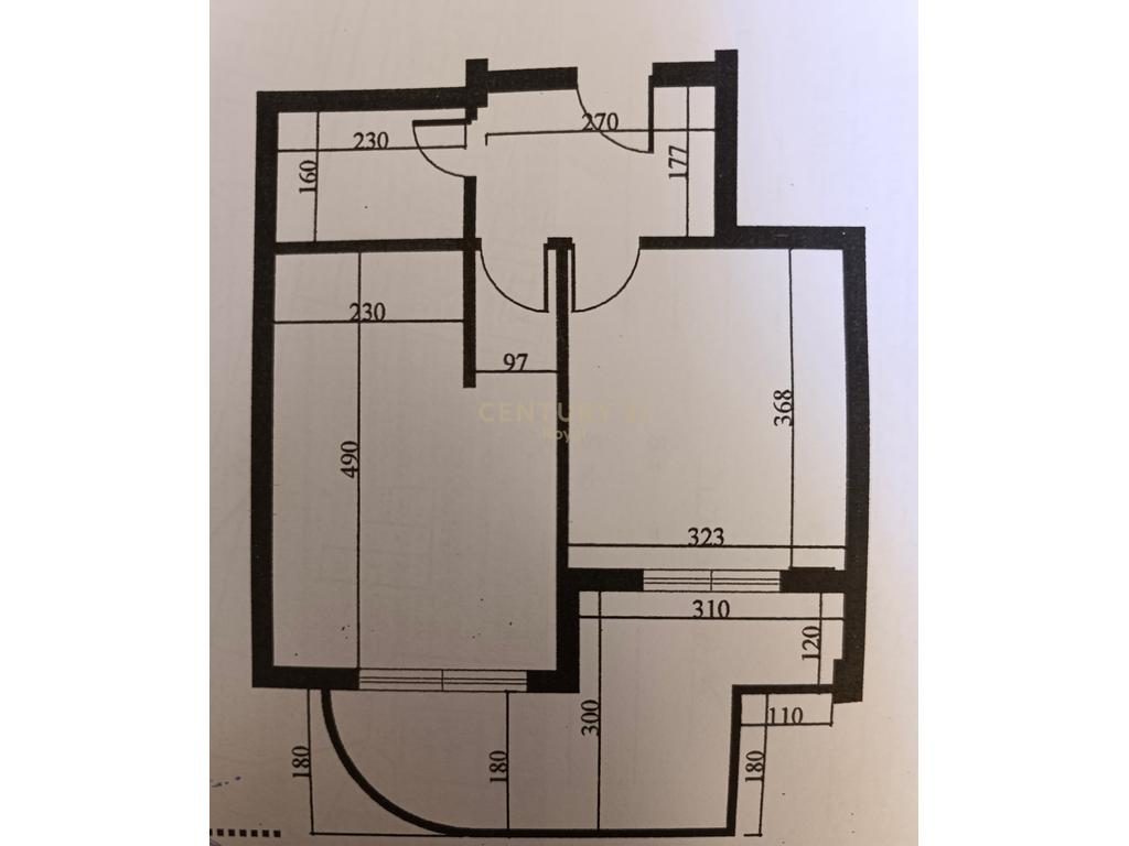 Shitet Apartament 1+1 në Lungomare, Vlorë – Me Pamje nga Deti