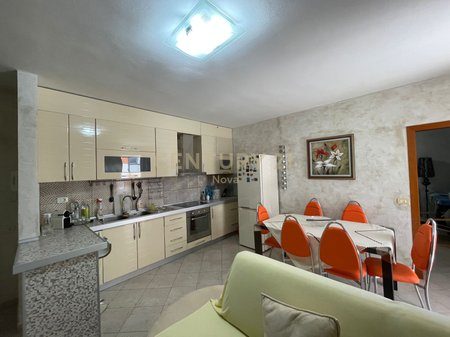 Apartament 2+2 Në Shitje në Lezhe Qender -| 120 m²
