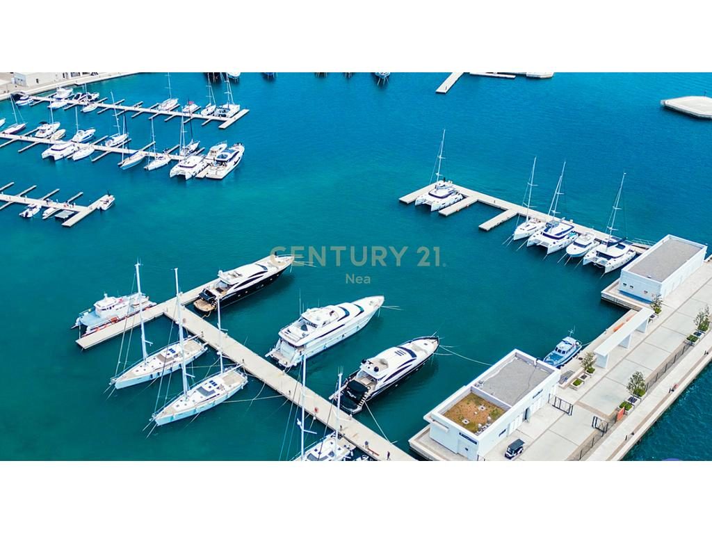 Duplex në shitje në Porto Lalzi , Durres