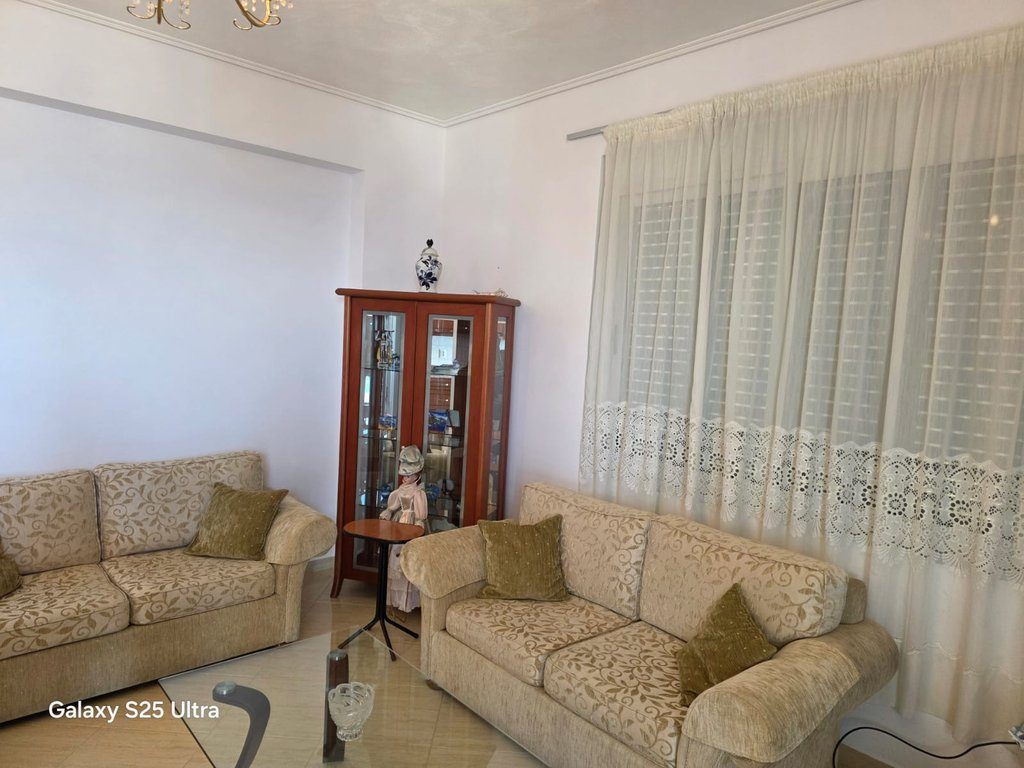 SARANDE, SHESIM APARTAMENT 2+1 ME PAMJE NGA DETI