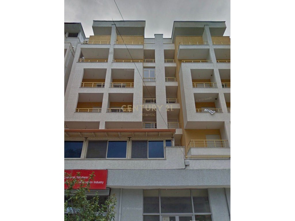 SHITET APARTAMENT 1+1+2 BALLKONE NE SHKEMBIN E KAVAJES DURRES [ ANA E DETIT ]