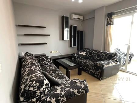 JEPET  ME QIRA APARTAMENT 1+1 I SAPOPERFUNDUAR PRANE KOLEGJIT TURK