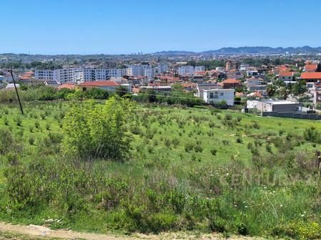 Tokë 8700 m² për Shitje në Xhafzotaj, Durres !