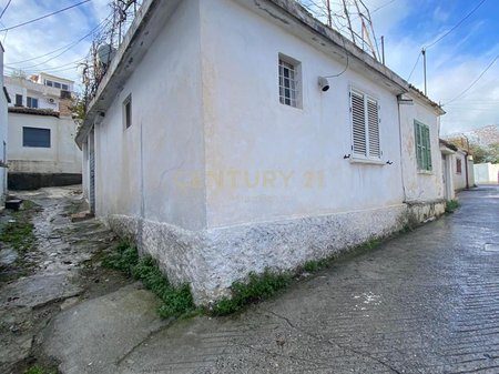 Shtëpi në Shitje në Muzeu I Deshmoreve, Durrës - 140,000€ !
