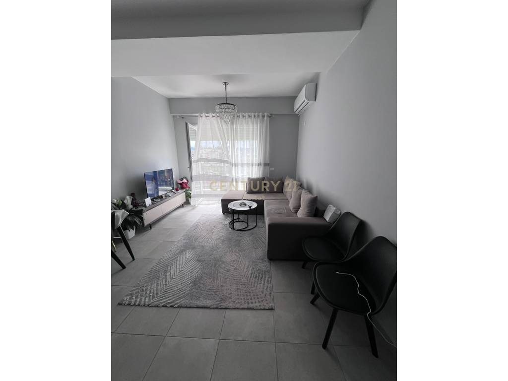 JEPET ME QIRA APARTAMENT 2+1+2+POST PARKIMI