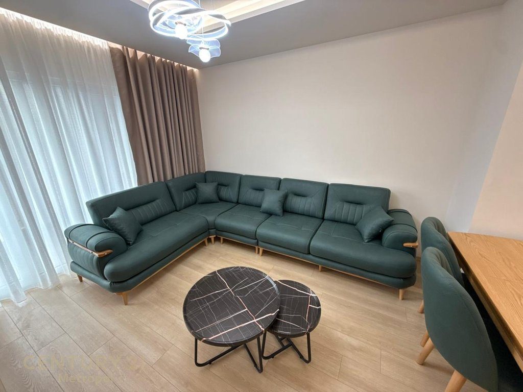 Apartament 1+1 për shitje  tek  Zogu i Zi, Tiranë !