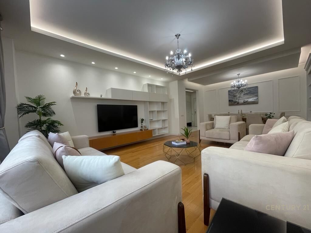 APARTAMENT LUKSOZ 3+1+2 ME POST PARKIMI PER QIRA , Ambasador 2