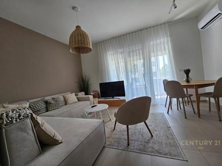 SHITET SUPER APARTAMENT NE PORTO LALEZ!