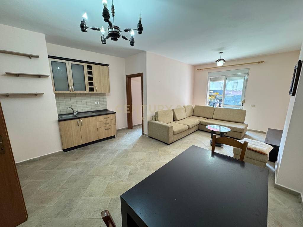 APARTAMENT 1+1 PER QIRA NE ASTIR