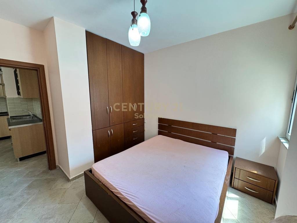 APARTAMENT 1+1 PER QIRA NE ASTIR