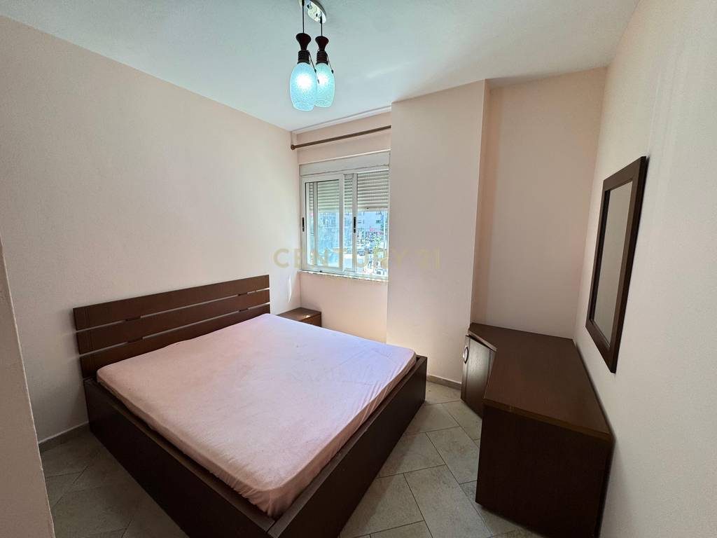 APARTAMENT 1+1 PER QIRA NE ASTIR