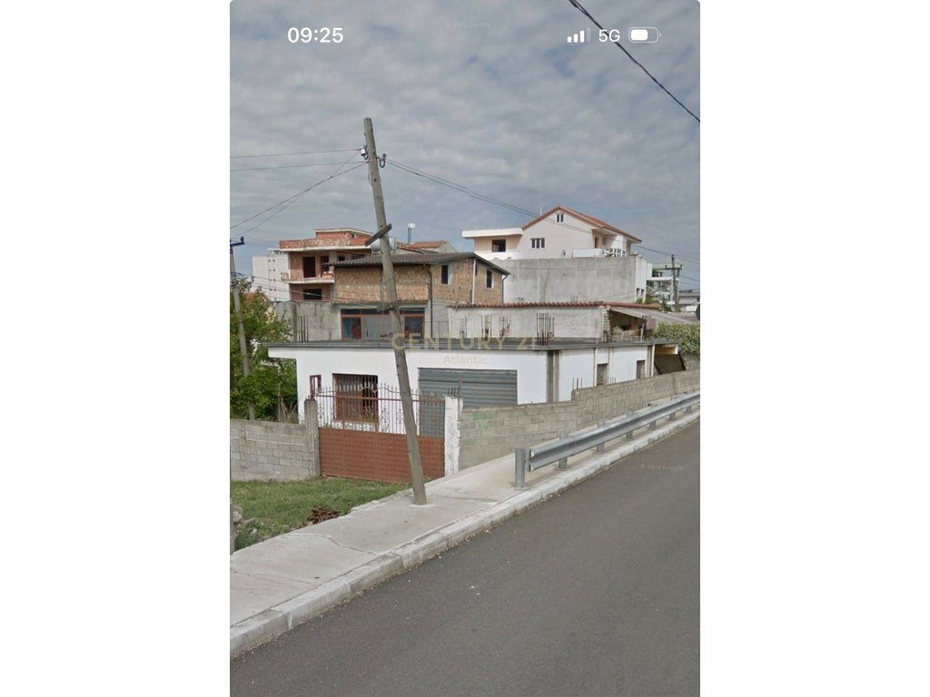 Shitet shtëpi private në zonën e Plazhit, Durrës