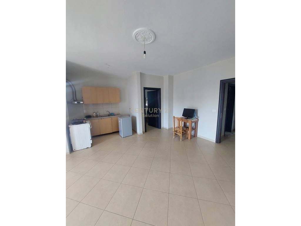 APARTAMENT 2+1 PER SHITJE PRANE URES SE DAJLANIT!